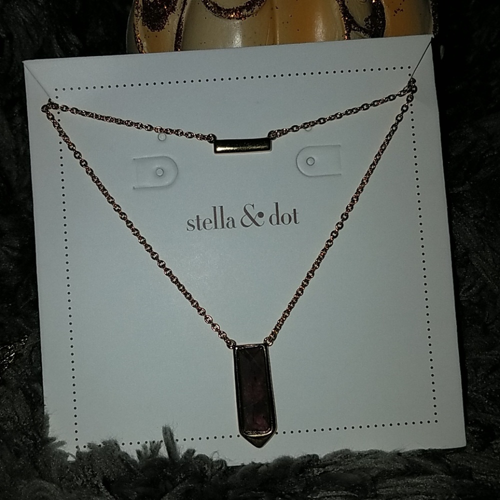 Gorgeous layered Stella & Dot Necklace NIB